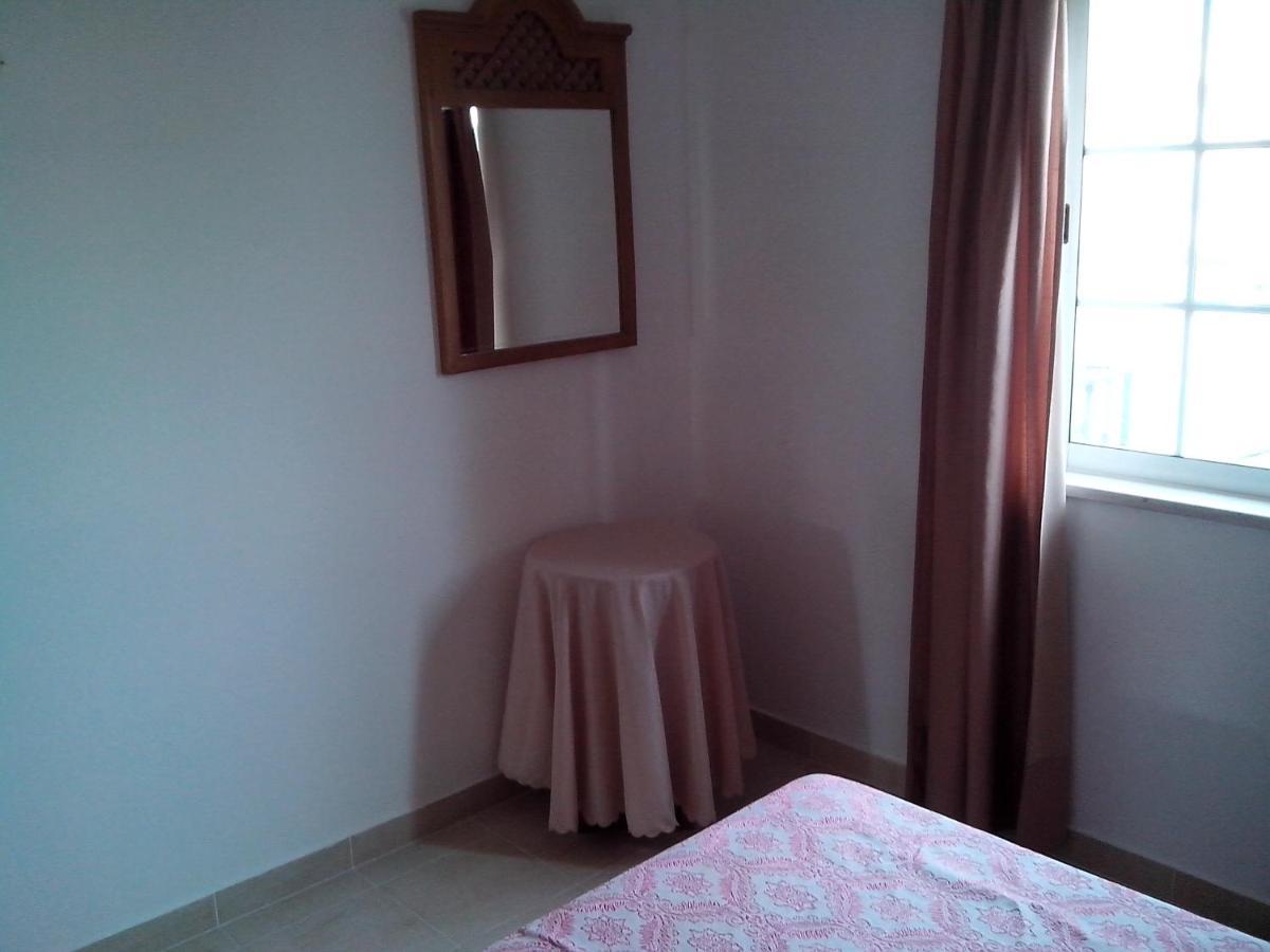 Apartamento Remarkable 1-bed In Olhos De Agua *