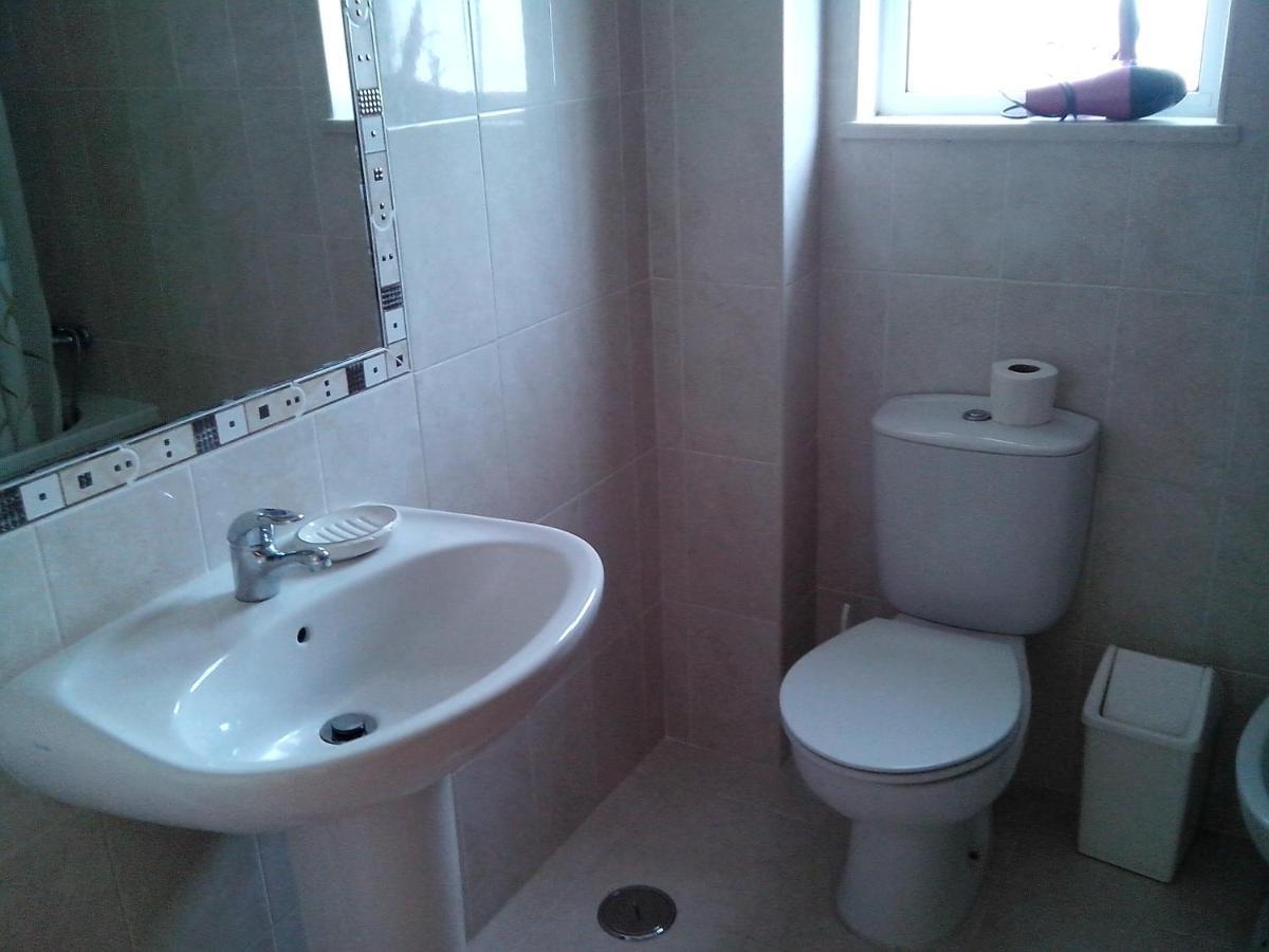 Remarkable 1-bed In Olhos De Agua Apartamento